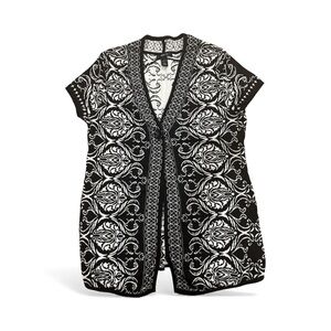 Black and White Patterned Kimono Cardigan Sweater